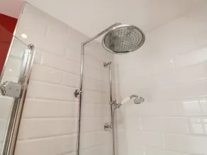 2 Kings Yard - Baño