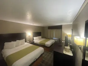 Quality Inn Council Bluffs I-80 - Værelse