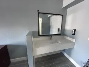 Airport Motor Inn - Chambre