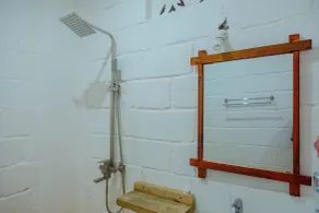 Tropicana Garden - Bathroom
