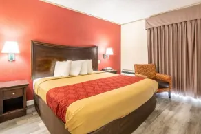 Perry Inn & Suites National Fairground I 75 - Chambre