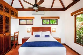 The Coast Beachfront Hotel - Rom