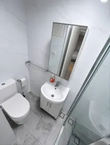 Trendy Studio Apartment with harbour bridge views - Badeværelse