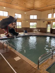 AmericInn by Wyndham Fargo Medical Center - Piscine