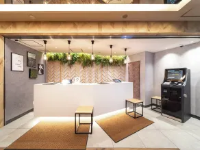 Super Hotel Premier Namba Shinsaibashi Natural Hot Spring - Resepsjon