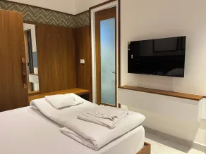 The Old City - Room