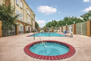La Quinta by Wyndham Stephenville - Piscine