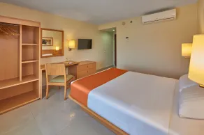 City Express by Marriott Mazatlan - Chambre