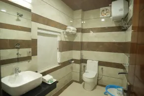 The Radiance - kufri - Salle de bain