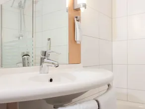 ibis Konstanz - Bathroom