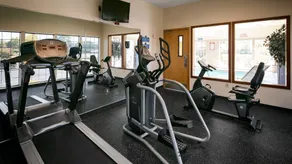 Best Western Dallas Inn & Suites - Fitnessbereich