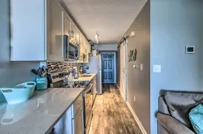 North Myrtle Beach Retreat w/ Ocean Views! - Interiør