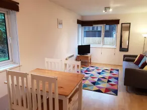 Gold Rush Apartments - Chambre