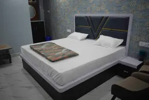 Hotel Highway Crown - Habitación
