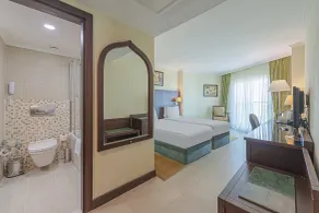 Crowne Plaza Antalya by IHG - Room