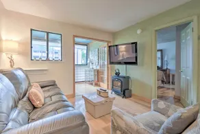Wintergarten + Strandzugang: Hilton Head Wohnung - Innenbereich