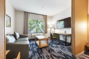 Fairfield by Marriott Inn & Suites San Francisco Airport Oyster Point Area - Chambre