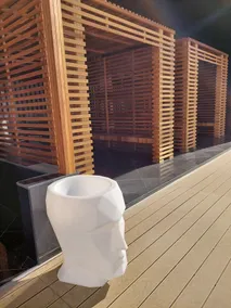 Brand New Modern Studio, Burj Khalifa View Pool - Bathroom