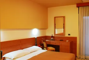 Hotel Club Astor - Chambre