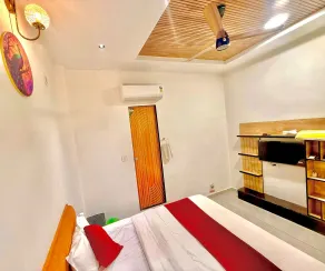 Hotel Sayan, Best Hotels In Sayan - Zimmer