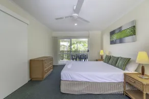 Tropical Nites Holiday Townhouses - Habitación