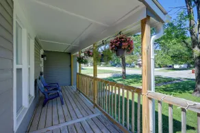 Charming Home, Walkable to Downtown Lee's Summit - Innvendig