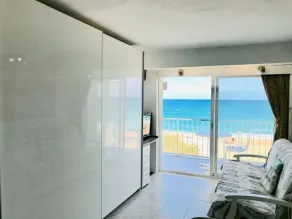 Investingspain Studio beach paradise front sea views on the beach - Opholdsområde