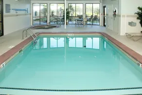 Courtyard by Marriott Norman - Piscine