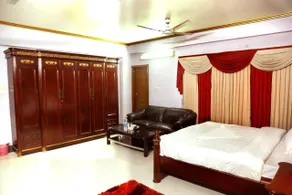 Hotel Heaven Inn - Room