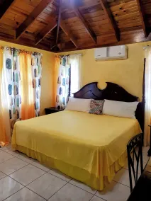 Comfy Place - Room