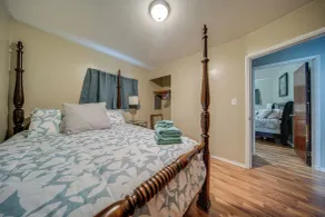 Ashtabula Home Rental - 2 Mi to Lake Erie, Beaches - Intérieur