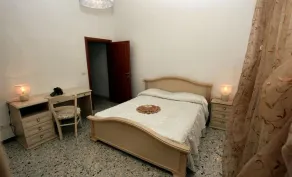 Appartamenti via del Mare - Zimmer