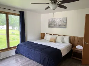 Tally Ho Inn - Room