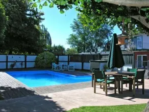 Camberley Court Motel - Pool