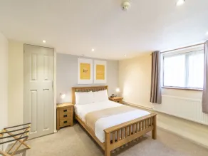 OYO Elm Farm Country House, Norwich Airport - Room