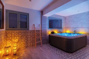 Meydani Suites - Spa