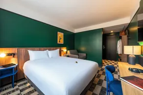 Hotel Le Lumière - Værelse