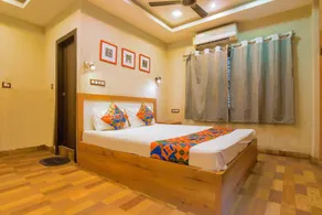 FabHotel MB International - Chambre