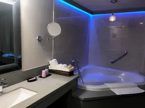GreenTree Inn & Suites Los Angeles - Alhambra - Pasadena - Chambre