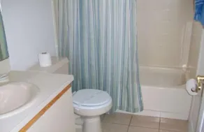 Affordable 3 Bedrooms Home Close to Disney Parks - Banheiro