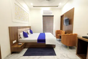 Hotel Shrinath Palace - Room