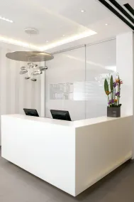 NH Atterseehaus Suites - Rezeption