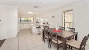 Ulmara 2 - Servicio de comidas en la habitación