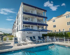 ICONA Cape May - Pool