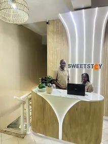 Sweet Stay - Reception