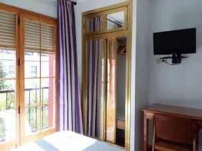 Hostal Rural Montual - Chambre