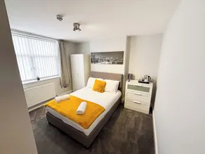 LYMM LIVING - Room