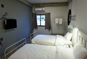 Bedspread Hostel - Room