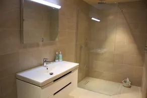 White Lodge B&B - Bathroom