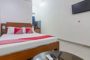 Hotel O Jakarta near One Belpark Mall formerly Wisma Minongga - Room